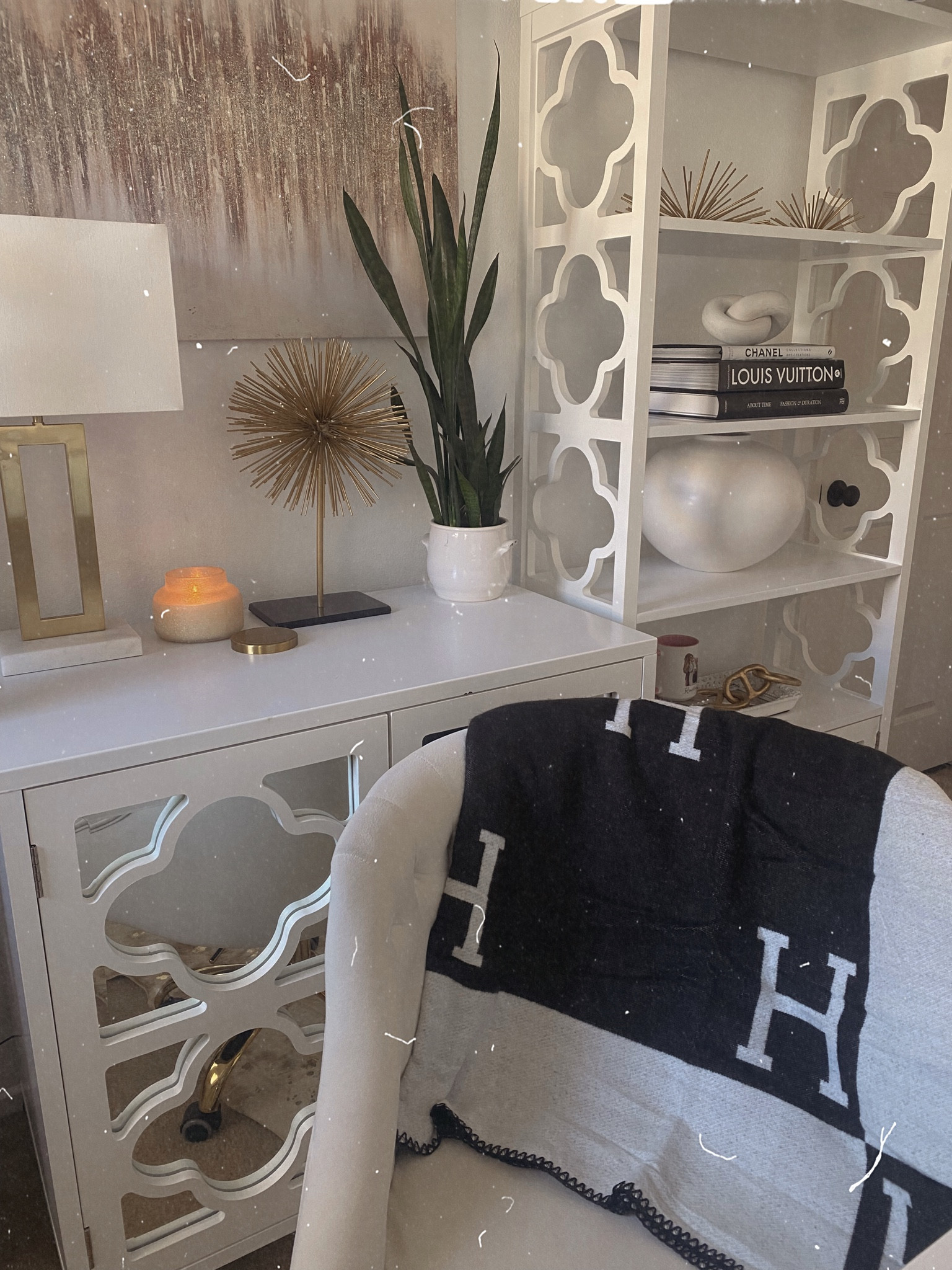 A peek into my glam WFH office space ✨🤍

Home office, glam decor, chic, The Styled Collection, Hermes inspired blanket, dupe, designer inspired, Target, Wayfair, Crate and Barrel, Amazon home

#LTKFind #LTKhome