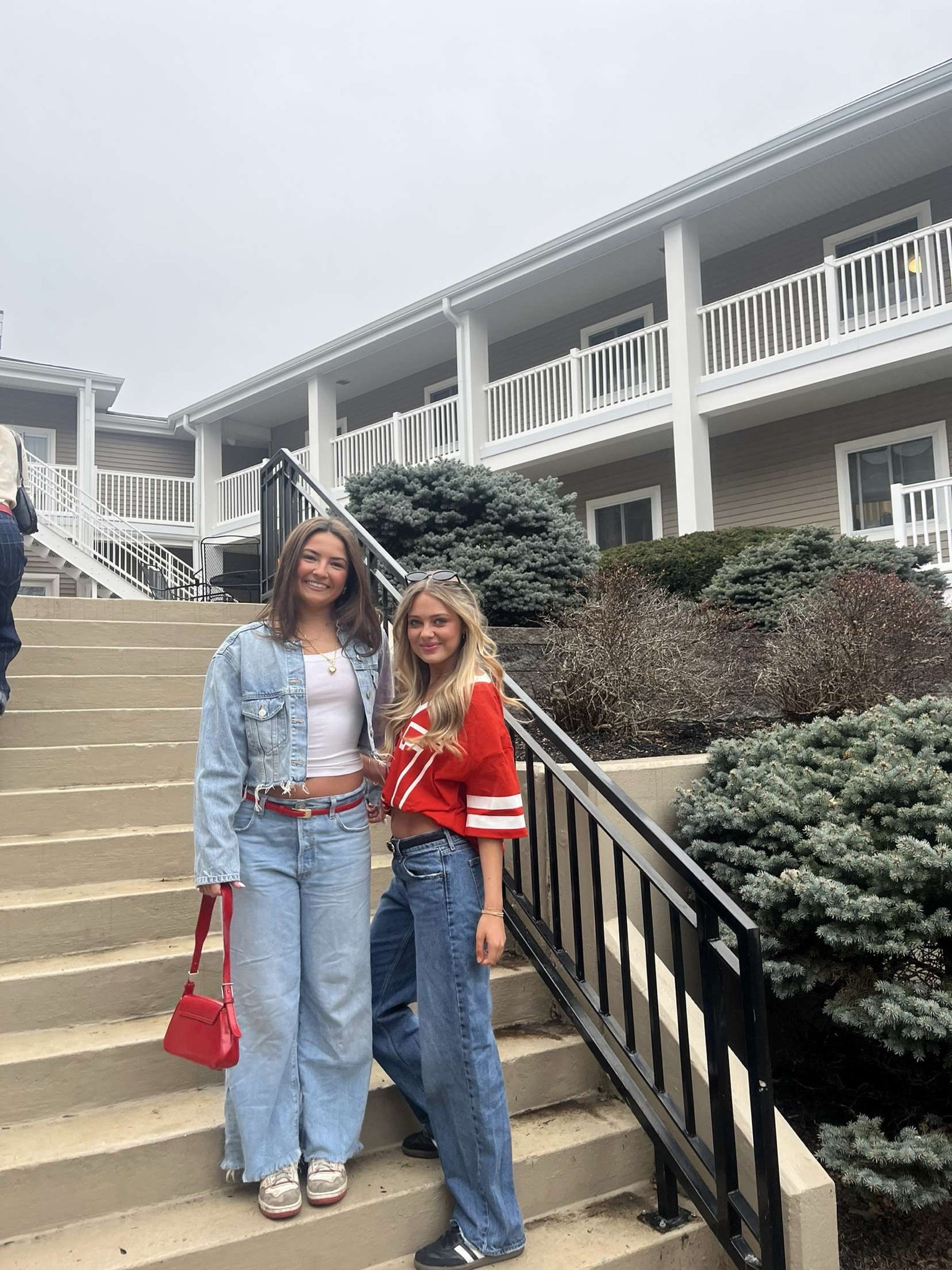 Game day outfit 

Shirt - XS
Jeans - 27
Shoes - 8