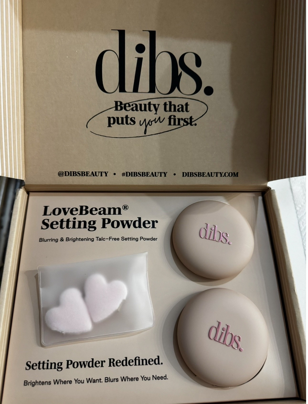 Flawless finish incoming 👑✨ The new LoveBeam® Setting Powder is a must! Linking it here so you don’t miss the drop 🛍️ #LTKbeauty #dibsbeauty #trendingbeauty

#LTKBeauty