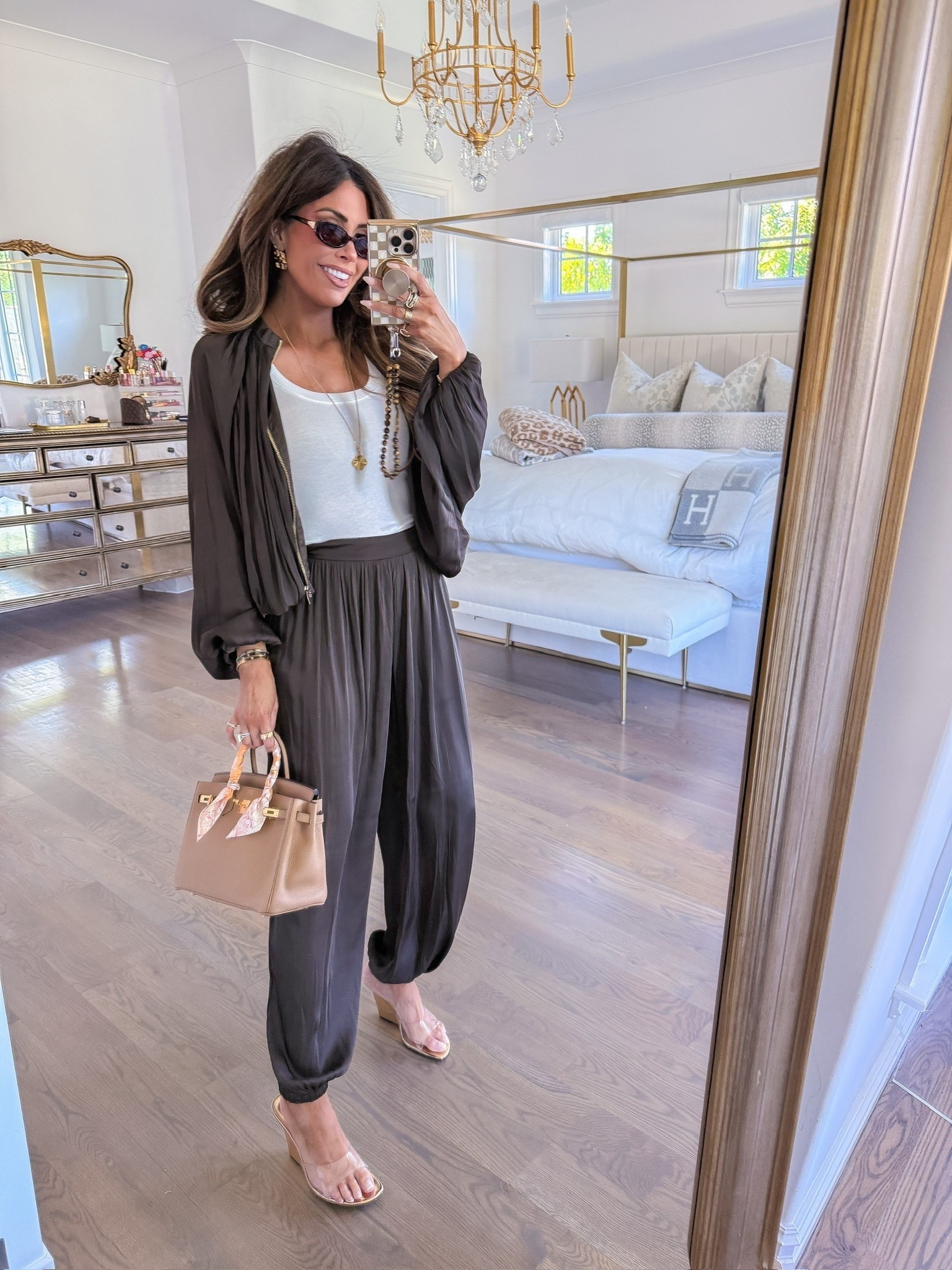 Wearing a size medium in the set and small in the tank!

Zara fashion
Zara finds
Zara shoes
White tank top
Summer outfits
Emily Ann Gemma

#LTKgrwm #LTKootd #LTKmomlife