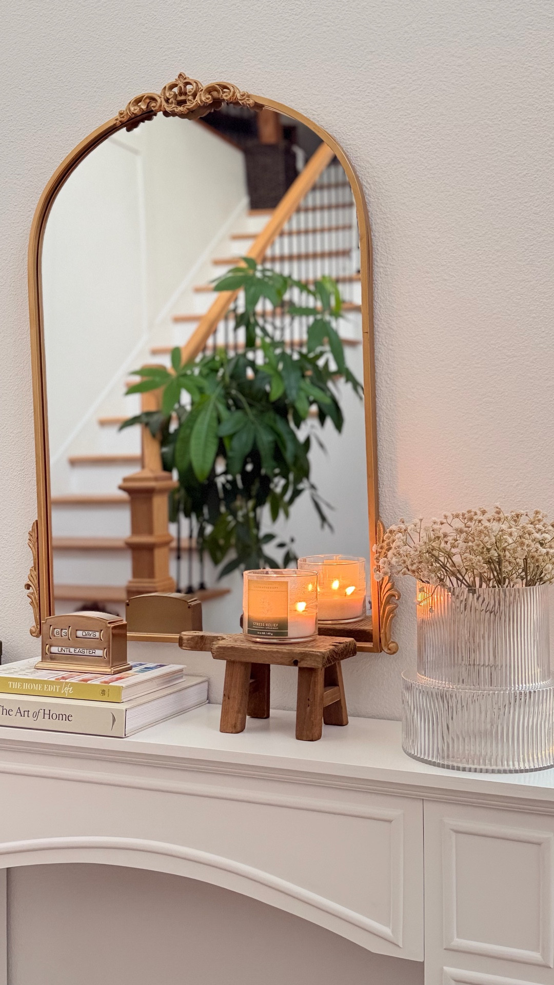 Small moments around the house that bring me peace 🤍

As a mom of four, these little cozy corners matter more than ever.

Everything here is linked on LTK ✨


#LTKSeasonal #LTKHome #LTKmomlife