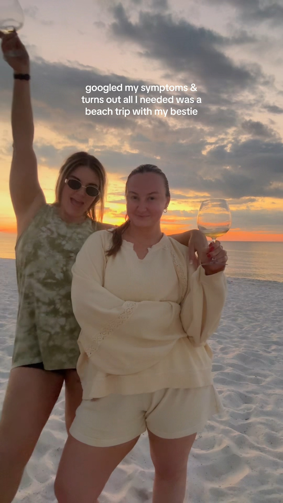 WE’RE SO BACK! 

#LTKSeasonal #LTKActive #LTKMidsize