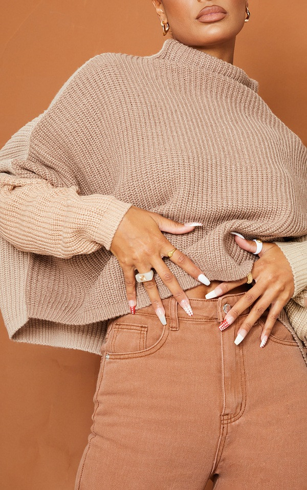 Stone Oversized Colour Block Jumper | PrettyLittleThing UK