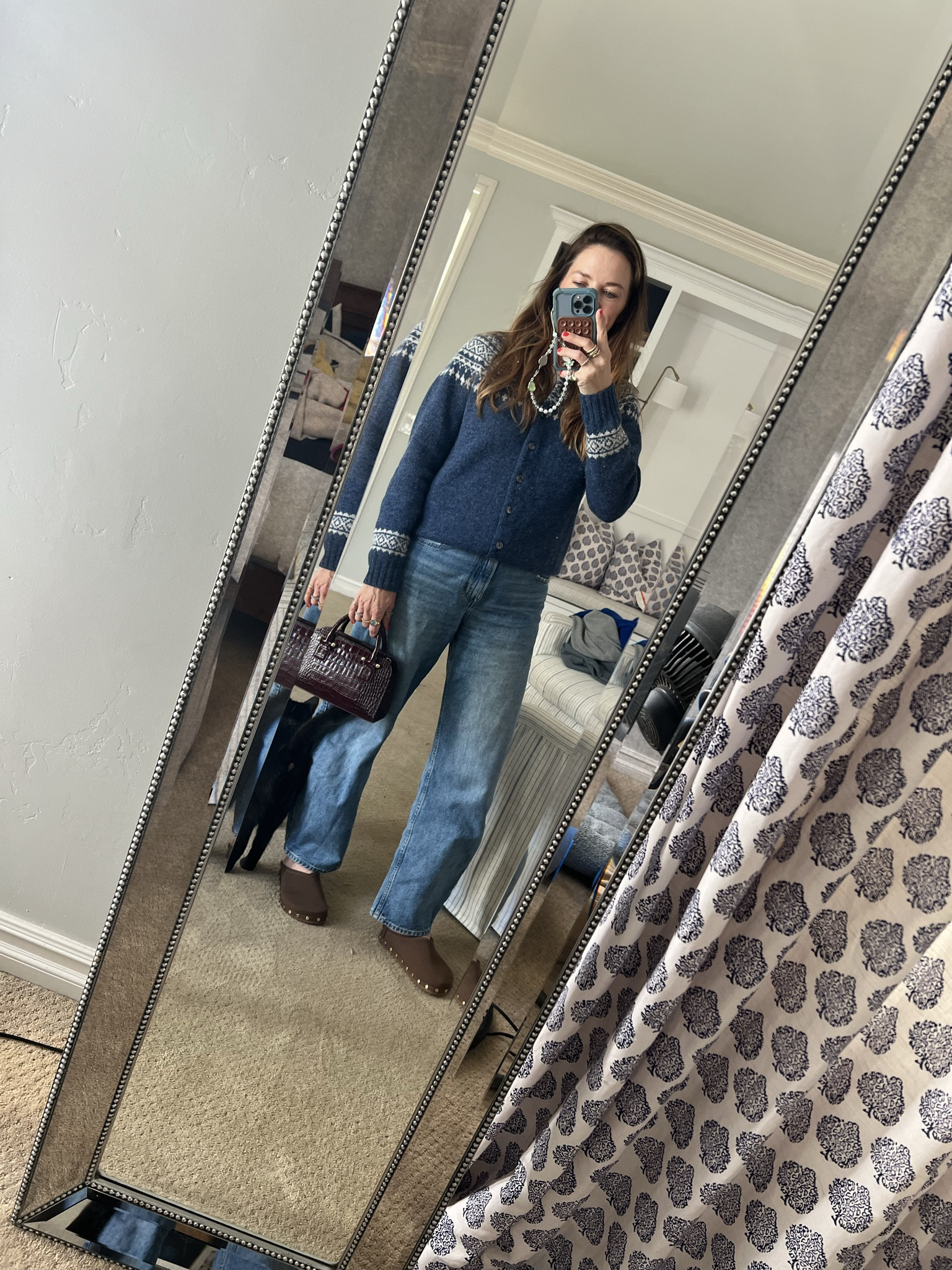 Mom style, cardigan, perfect white tee, clogs, oxblood bag, vine color bag, cool mom style 

#LTKOver40 #LTKWorkwear #LTKSeasonal