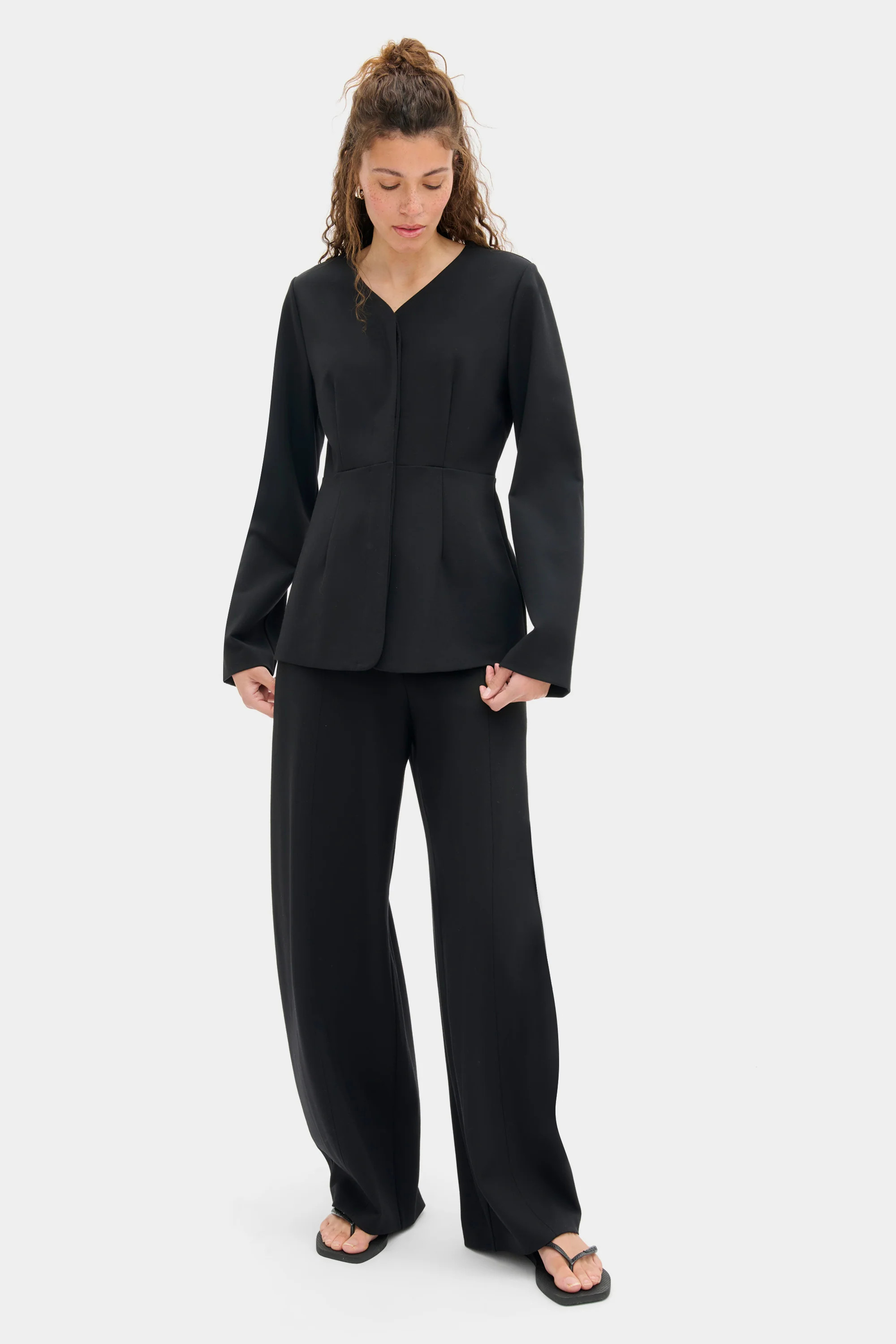 ALIGNE Ponte Blazer - Black | Jonah | ALIGNE USA