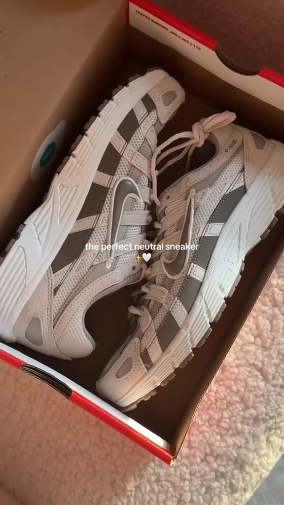 New sneaker - 💬 Comment with LINK by to receive the link in your chat
💬 Kommentiere mit LINK, um den Link in deinen Chat zu erhalten

Folgt für mehr @sheglamms 

#nike #sneaker #trend