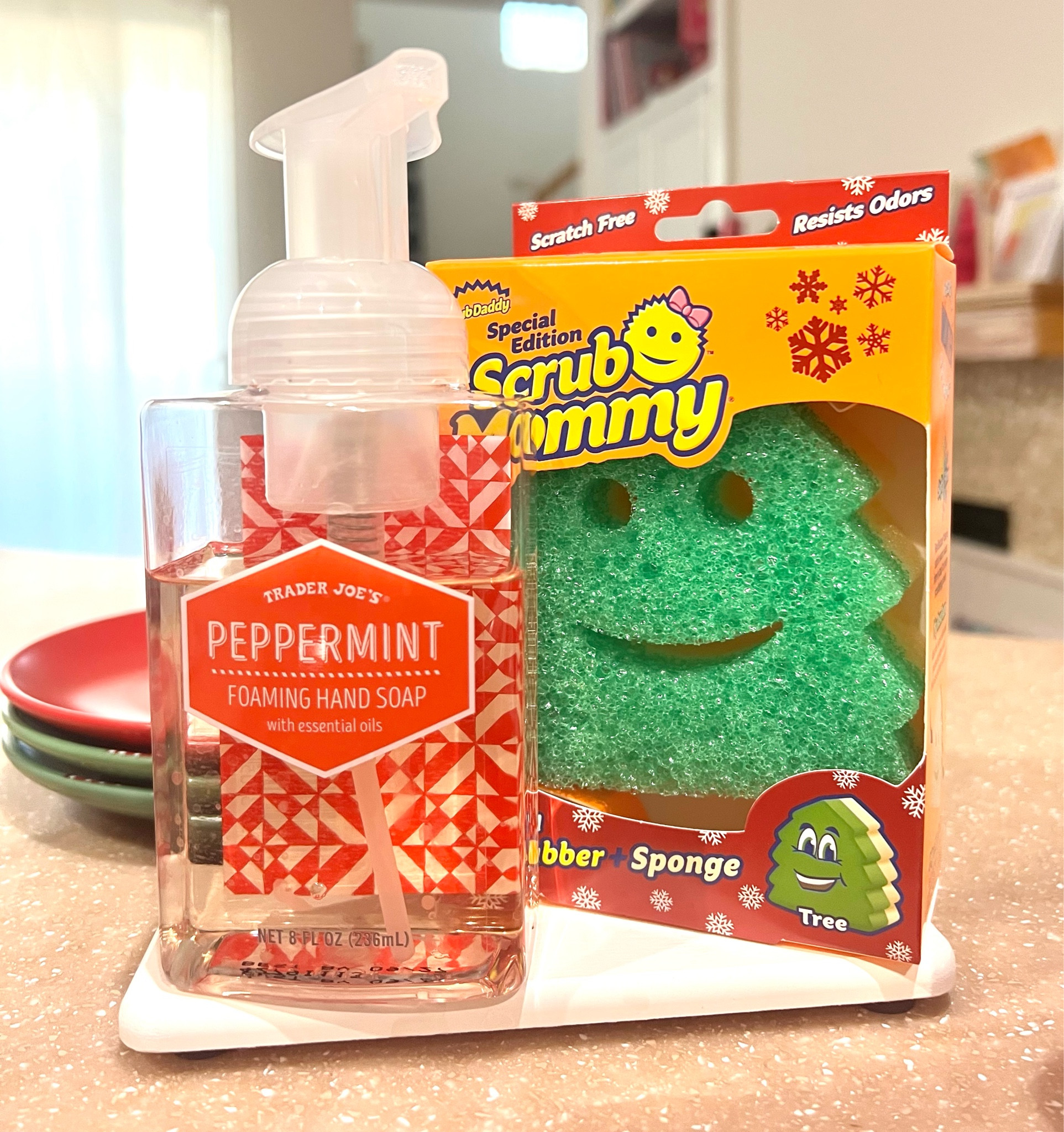 Holiday Hostess ✨❤️🎄
… a cute corner of my sink atm!
This combo could be a cute hostess gift, with a note ‘to help with clean up, thanks for having us!’ or something to that effect! (or take it up a notch and add a manicure or pedicure gift card for them to go relax after hosting too!)

Several holiday Scrub Daddy/Mommy and holiday soaps linked (and the soap shown is from Trader Joe’s)! ❤️💚🧼 

#LTKSeasonal #LTKHome #LTKHoliday