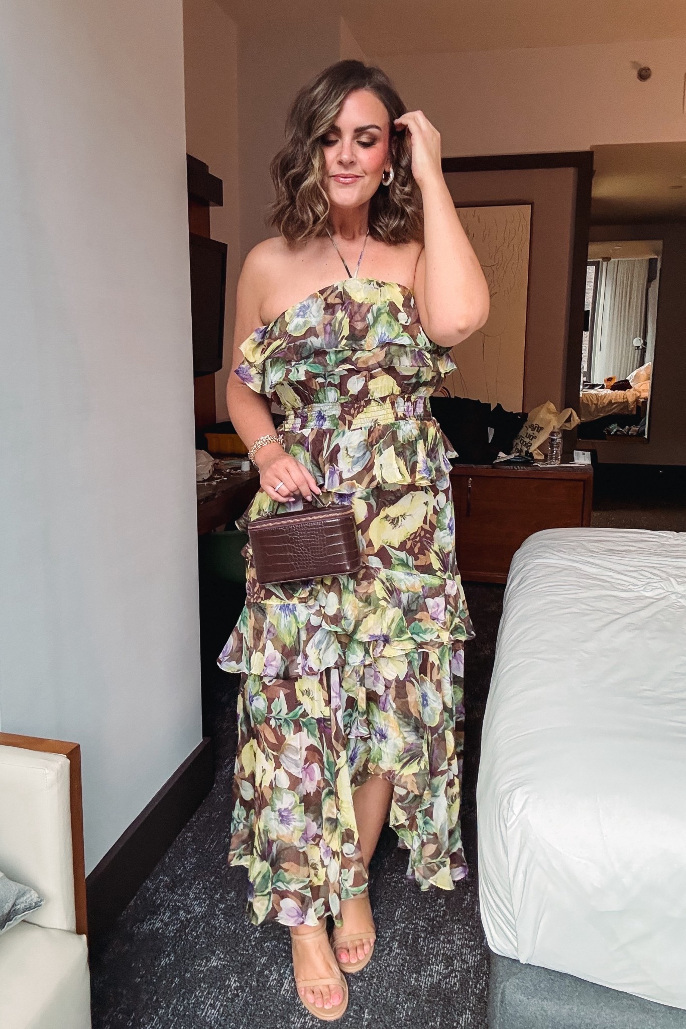 NYFW cocktail party look

Size large (if in between, size down)
Shoes, 9.5 
Shapewear shorts, xl (don’t size down)
Strapless bra, true to size 

Size 12, midsize, wedding guest dress, Anthropologie, fall fashion, fall wedding, cocktail dress

#LTKParties #LTKNYFW #LTKWedding