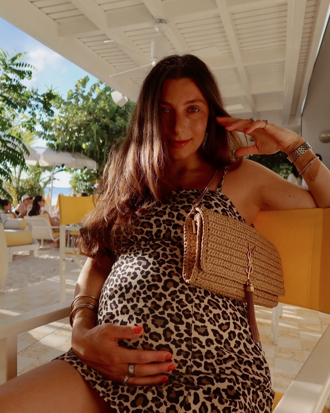 this dress is magical. It’s fit me pre pregnancy, to 28 weeks! HOW? 

#LTKItBag #LTKBump #LTKStyleTip