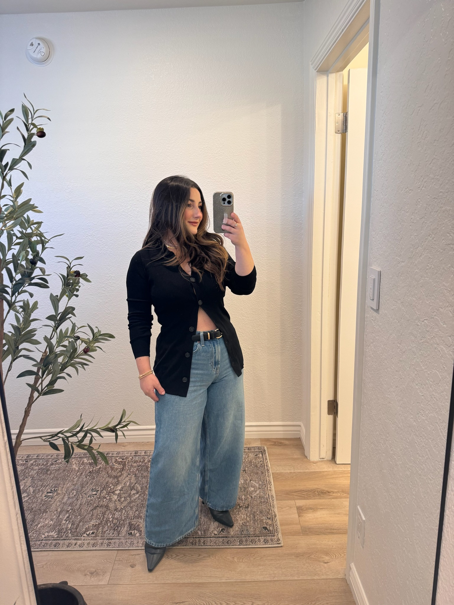 Petite friendly fashion! Perfect for girls night, date night! 

Black top size small 
Jeans size 8 petite 

Amazon fashion, Old Navy jeans

#LTKShoeCrush #LTKStyleTip #LTKFindsUnder50