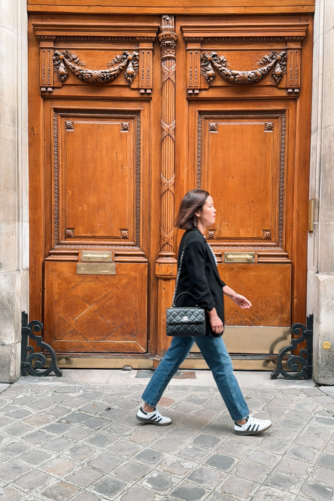 What I wore in Paris for the month.
Cinq a Sept Blazer- wearing size 6
Frank and Eileen Stripe Top- wearing small
Adidas Sneakers ( look at sizing guide) I sized down to size 5 and normally wear 6.5 

#LTKTravel #LTKSeasonal #LTKStyleTip