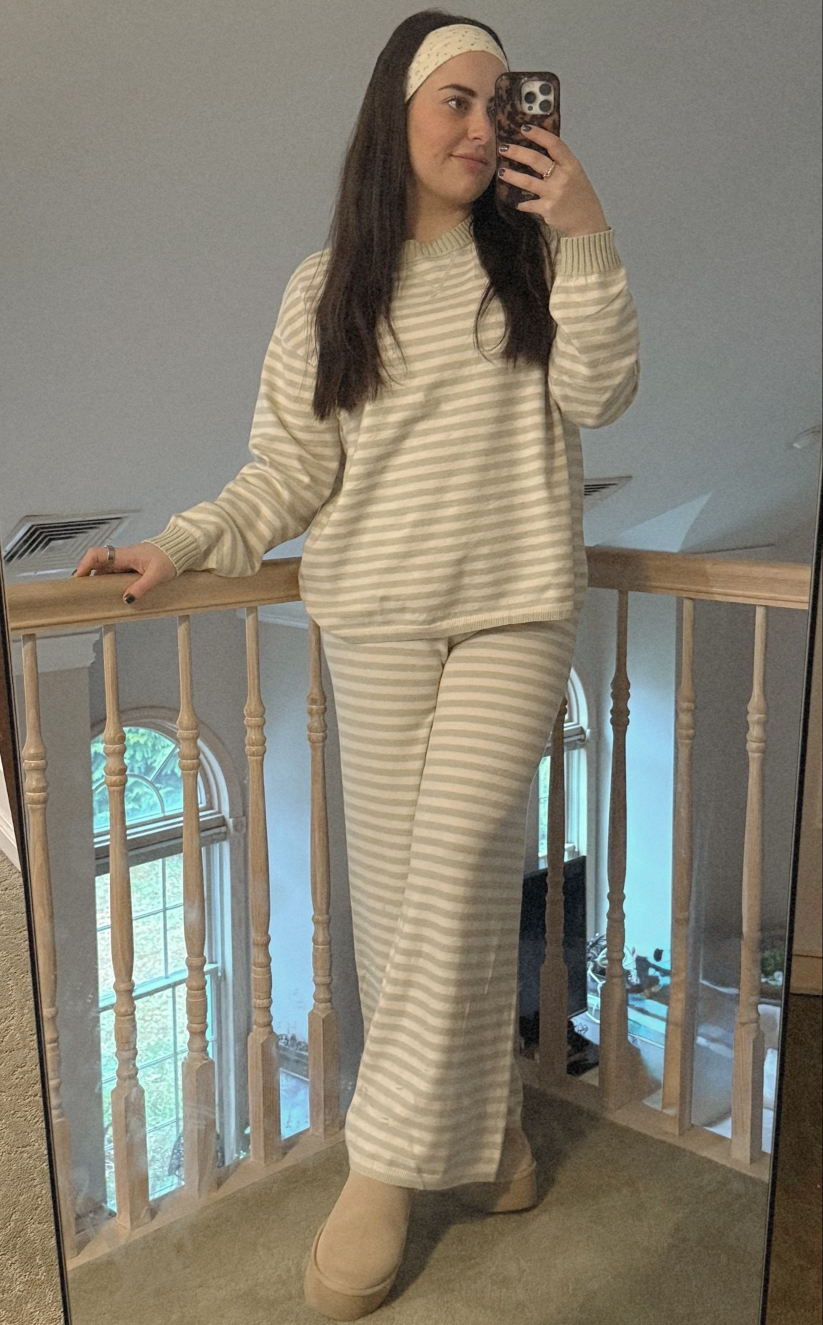 put this on straight out of the package and immediately ordered another color 🤍

soft, comfy, and one of those easy sets you actually reach for.

#LTKmomlife #LTKootd #LTKFindsUnder100