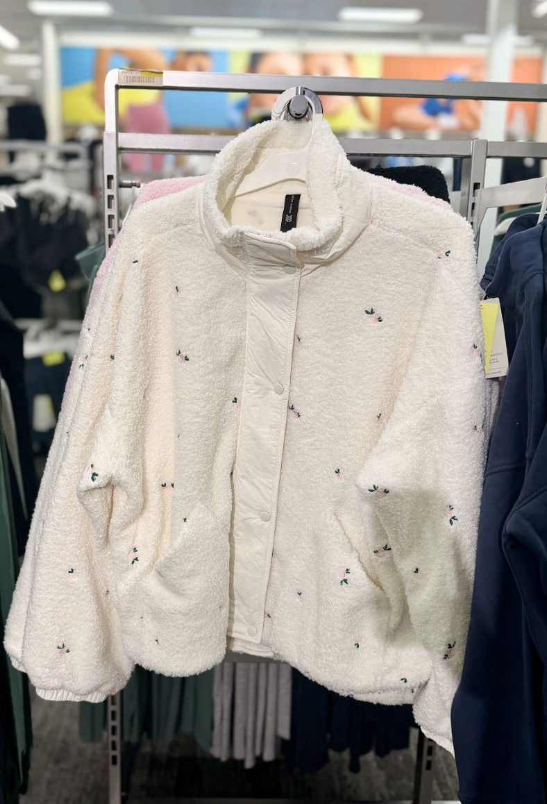 Fell in love as soon as I saw it!  

 #LTKootd #LTKSeasonal