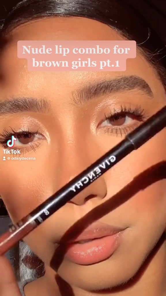 NUDE LIP COMBO
