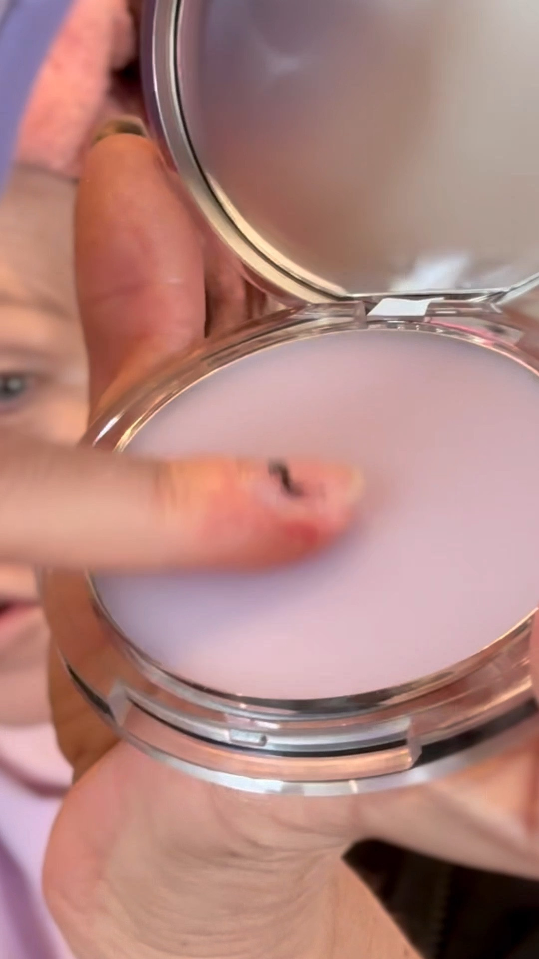 50 and still not letting shine steal the spotlight ✨
I’ve been using the Chillab Lavender Matte Powder, a powder less powder to be exact, and it’s giving smooth, blurred, soft-matte skin without that dry, powdery look (because at this stage… we need balance 💁‍♀️).
It controls oil, minimizes the look of pores, and keeps my makeup looking fresh—not flat—all day.
Proof that at 50, you don’t have to choose between glow and matte… you can have both 💜
#Over50Beauty #MatteSkin #FlawlessAtAnyAge #MakeupOver40 #SoftMatte #ConfidenceAtAnyAge

#LTKOver40 #LTKBeauty #LTKselfcare