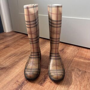 Burberry Rain Boots Women Sz 37 Beige Nova Check Plaid Rubber Italy Knee High | Poshmark