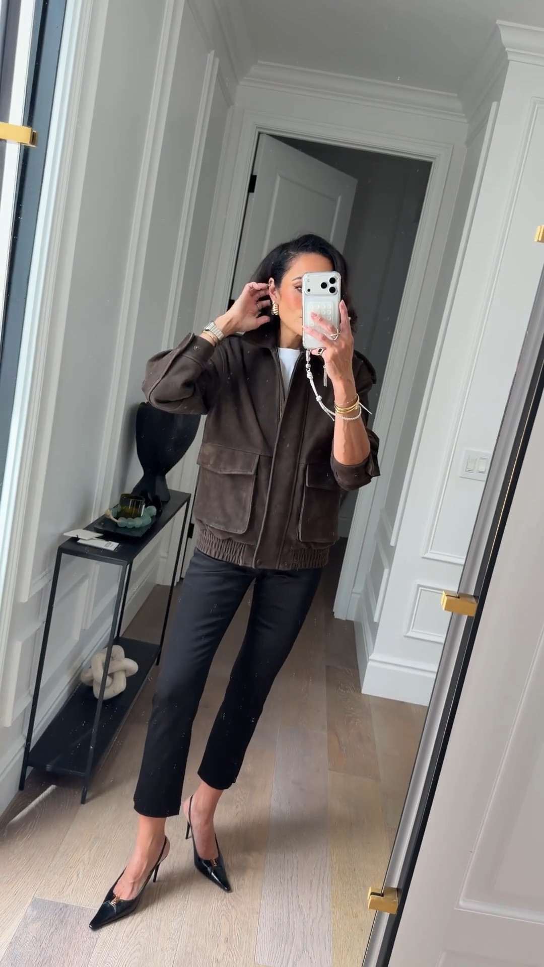 My love for Aritzia continues… 




Style, jacket, fall style

#LTKSeasonal #LTKOver40