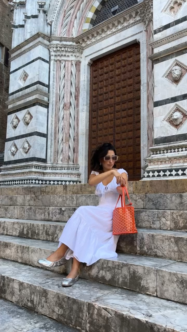 Just a touch up & I’m ready to go!!


Lip gloss | beauty | lip product | 

#LTKunder50 #LTKbeauty