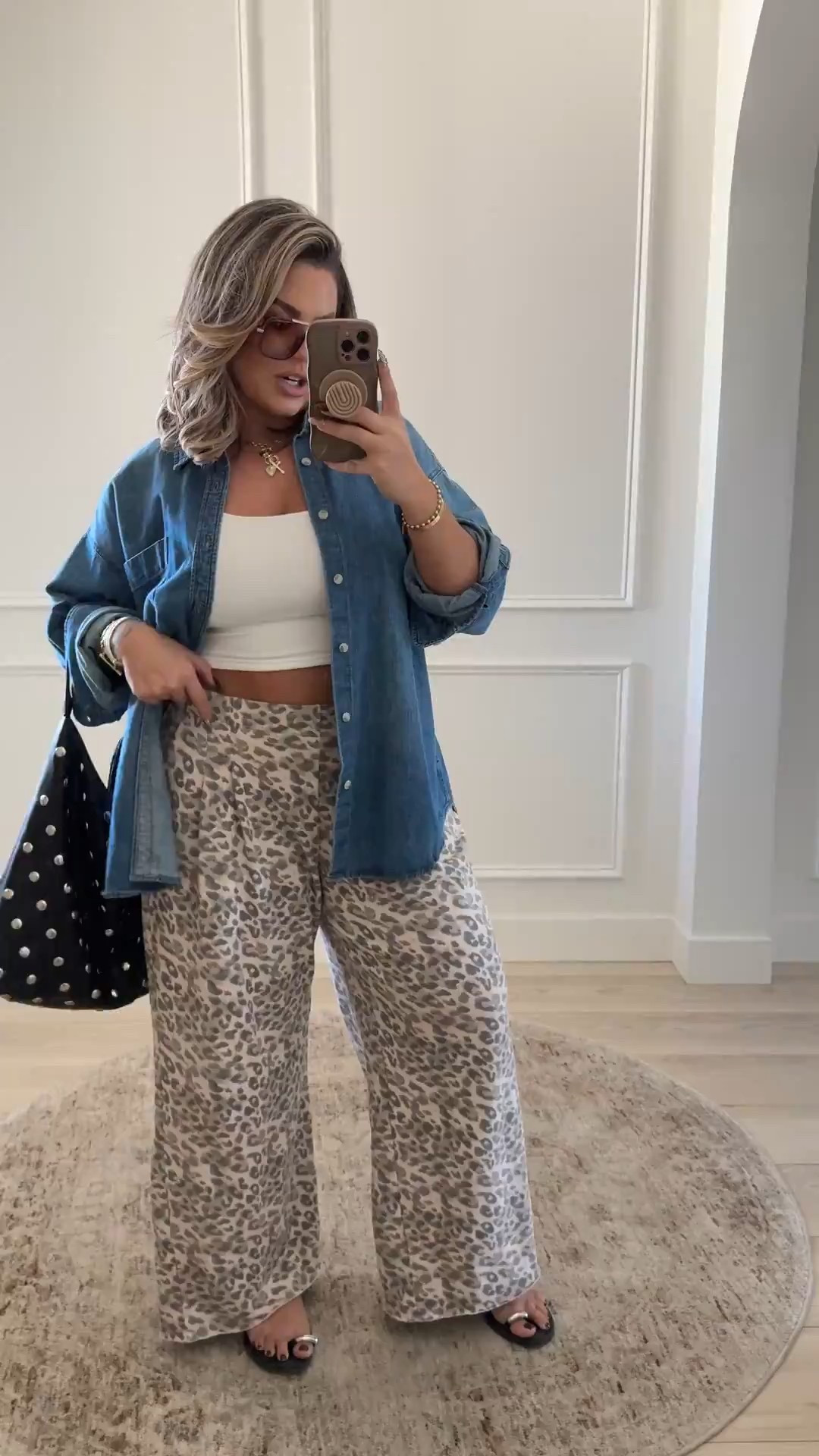 Pants L reg length 
Tank L 
Shirt L 


Follow my LTK @shaynaslife on the @shop.LTK app to view this post and get my exclusive app-only content!

#liketkit 
@shop.ltk
https://liketk.it/5s7pt

#LTKFindsUnder50 #LTKMidsize