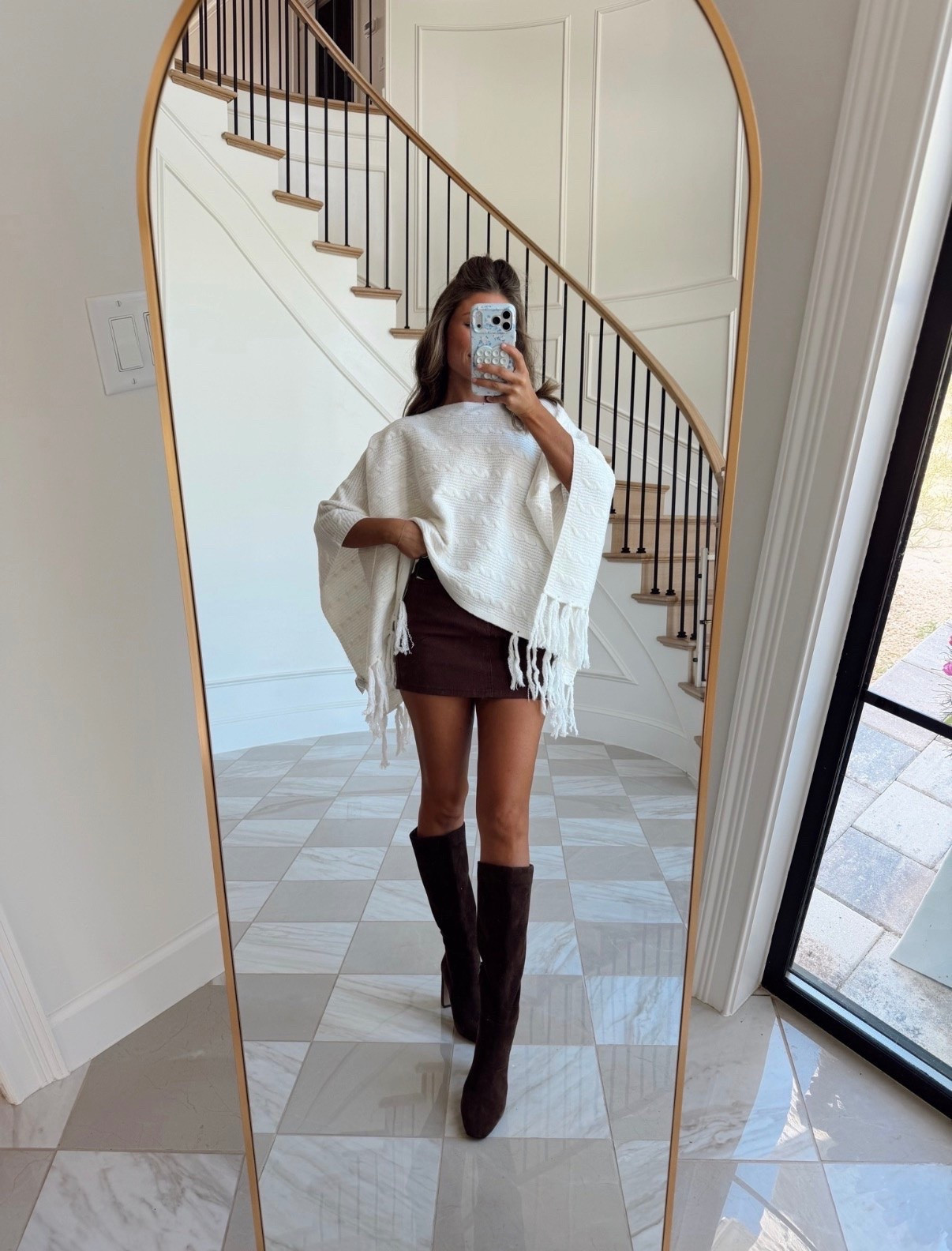 Iv been obsessed with ponchos lately especially going into fall!

#LTKootd #LTKSeasonal