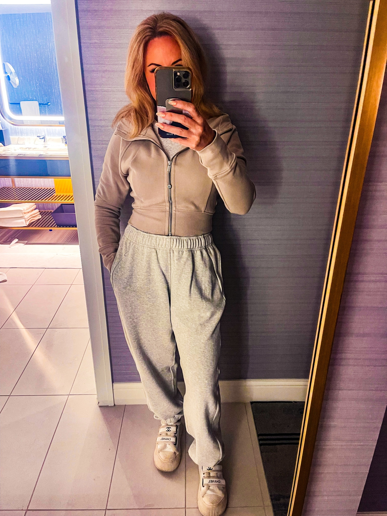 Comfy and cute 🥰 

#LTKtravel #LTKstyletip #LTKfitness