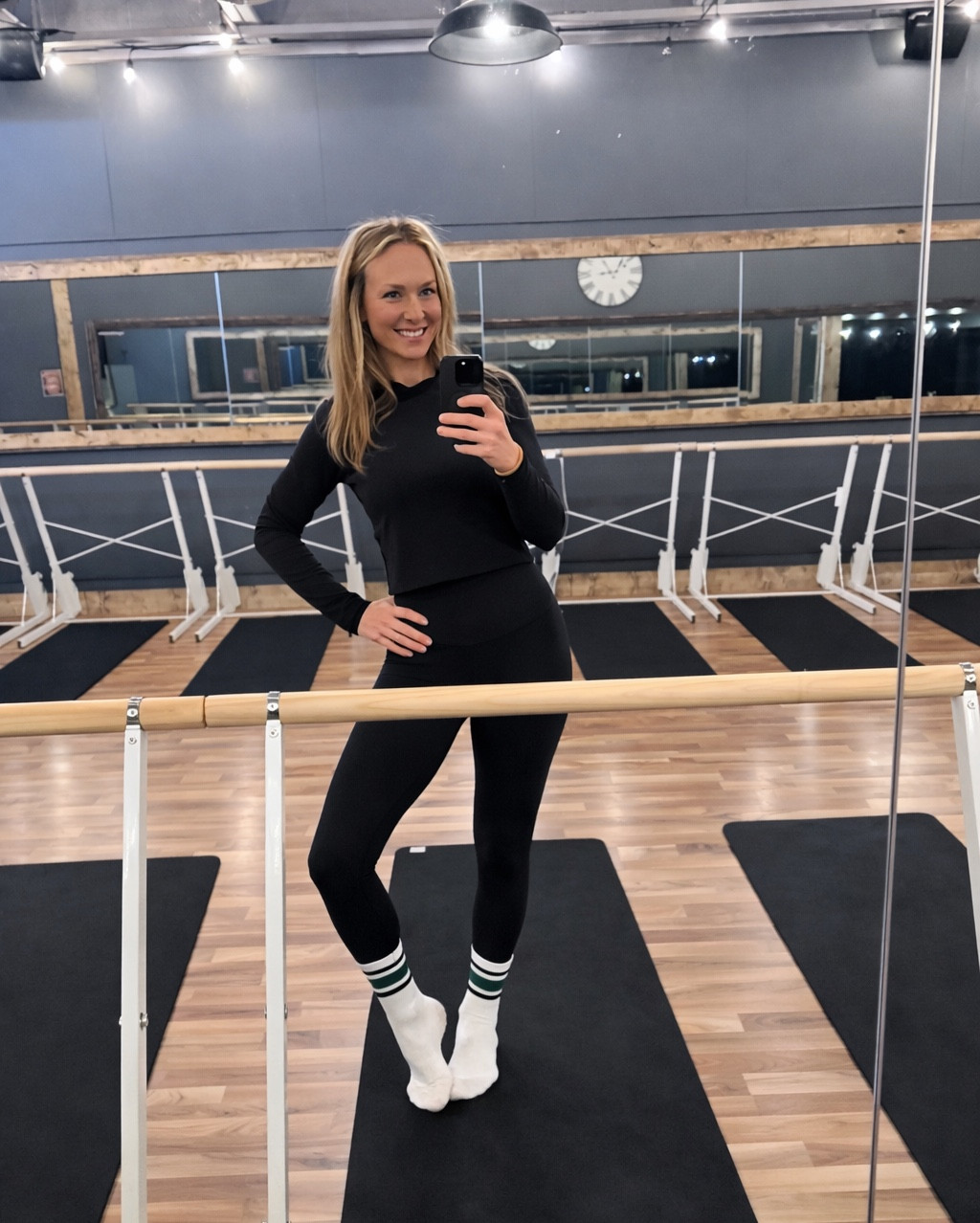 Barre girls know… the socks matter as much as the outfit. 

You don’t need $28+ grip socks to feel put-together in class.
These Amazon barre socks stay put, don’t slip in pliés, and honestly feel just like the boutique fitness brands.

Studio style that works ✔️
Instructor approved ✔️
Under $20 ✔️

Luxury fitness look… without the luxury price.

Linked here

#LTKfitnessgoals #LTKActive #LTKdayinmylife