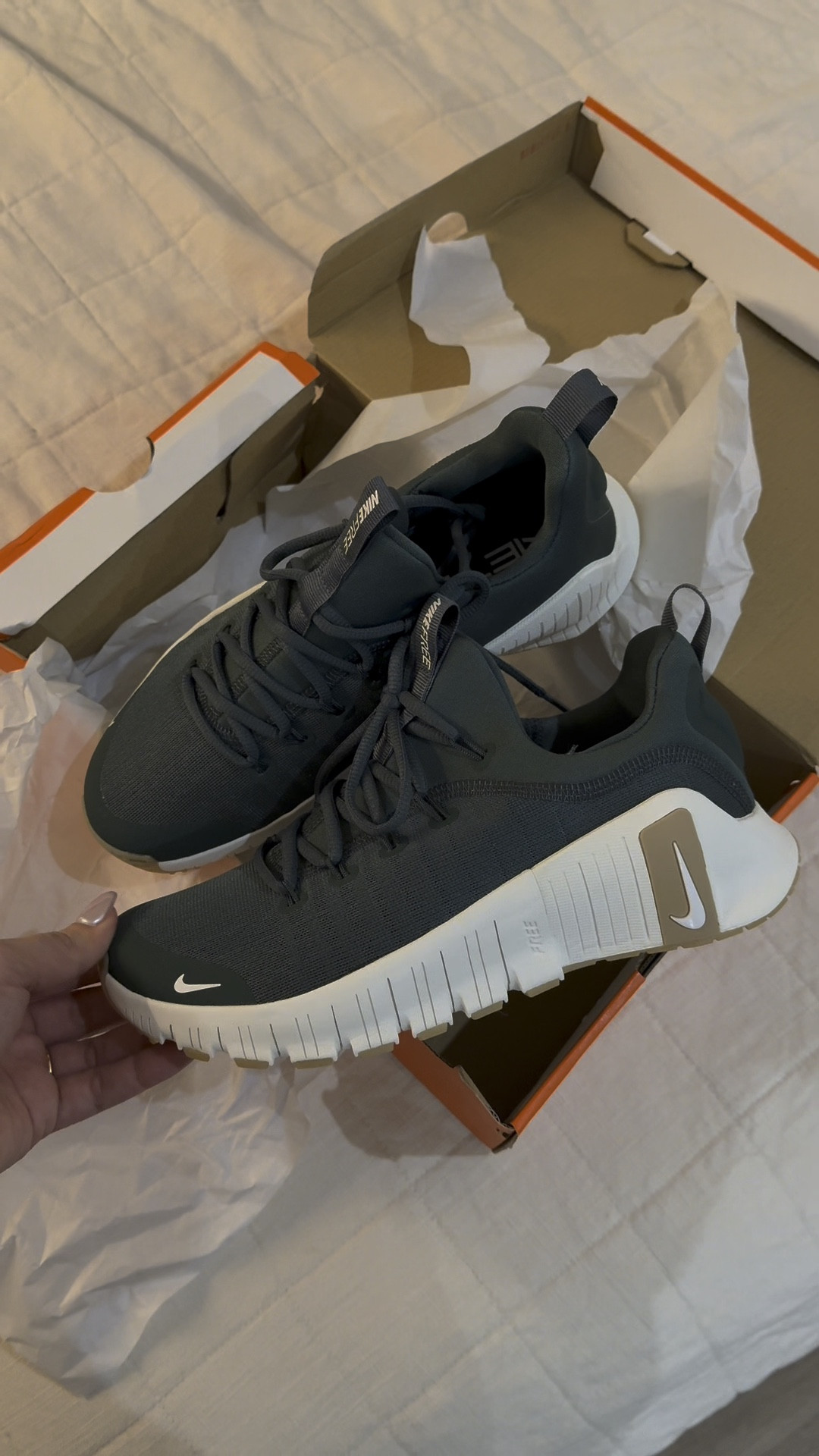 Conseguí el zapato ideal para hacer piernas/gluteos en el gym 😍 La estabilidad que da en el pie + el agarre está de locosss. 

#LTKStyleTip #LTKFitness #LTKActive