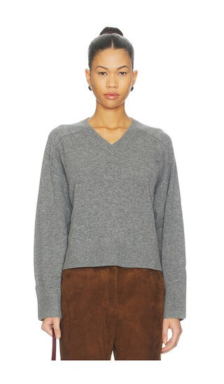 Sold Out NYC The Cashmere V-Neck in Grey. - size XS | Revolve Clothing (Global)