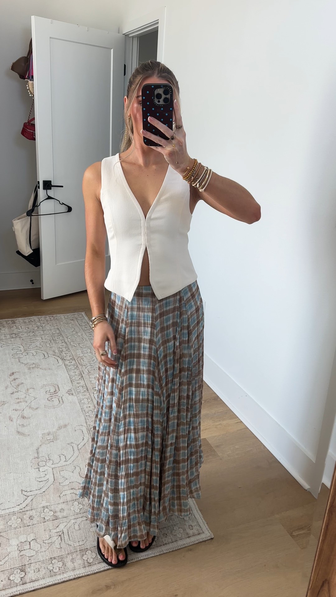 Sunday brunch outfit! I’m wearing my @fashionpass plaid maxi skirt  

#LTKSeasonal #LTKdayinmylife #LTKootd