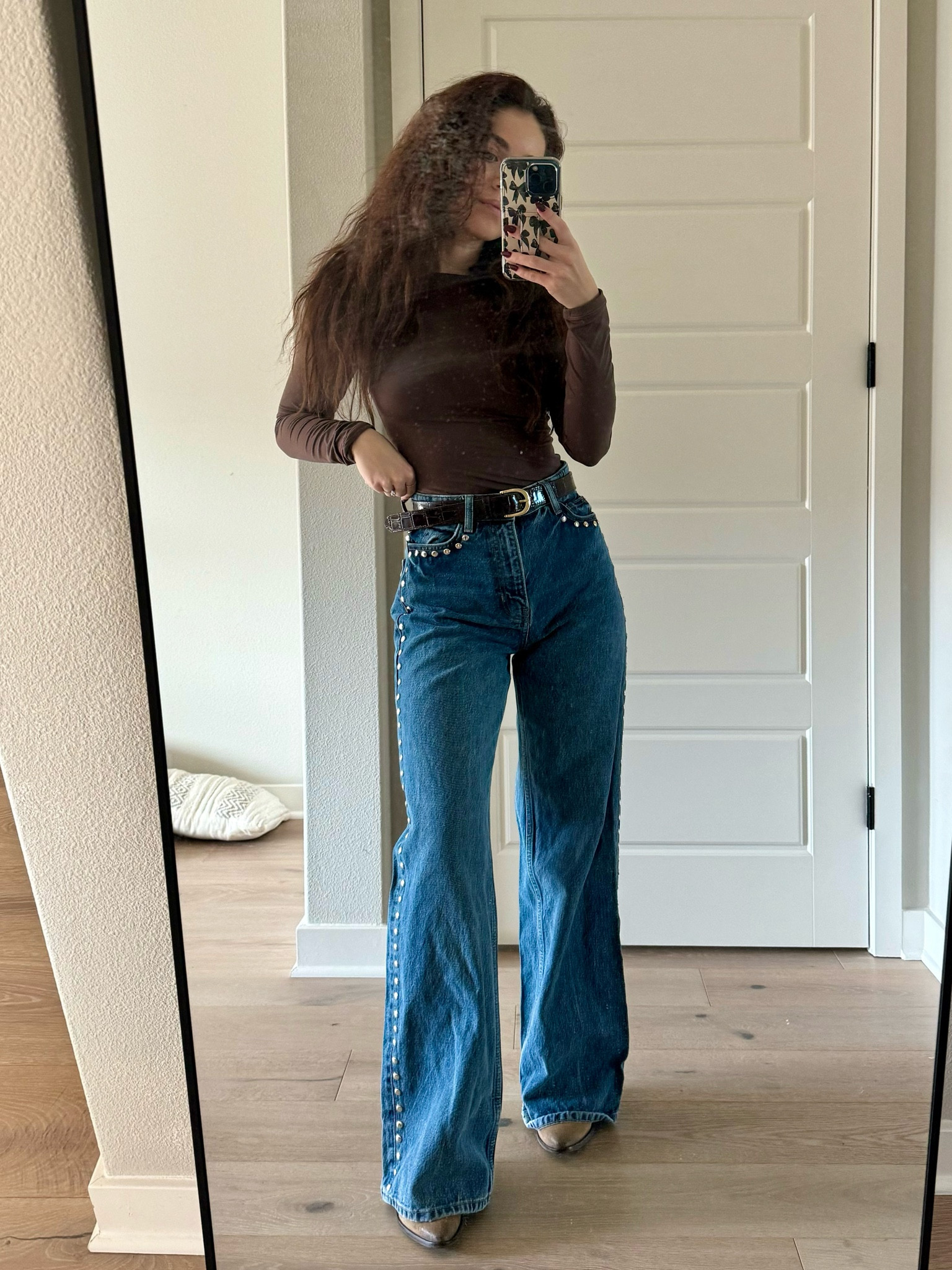 Neutral quick outfit 
Amazon top 
Studded jeans

#LTKSeasonal #LTKSaleAlert #LTKStyleTip