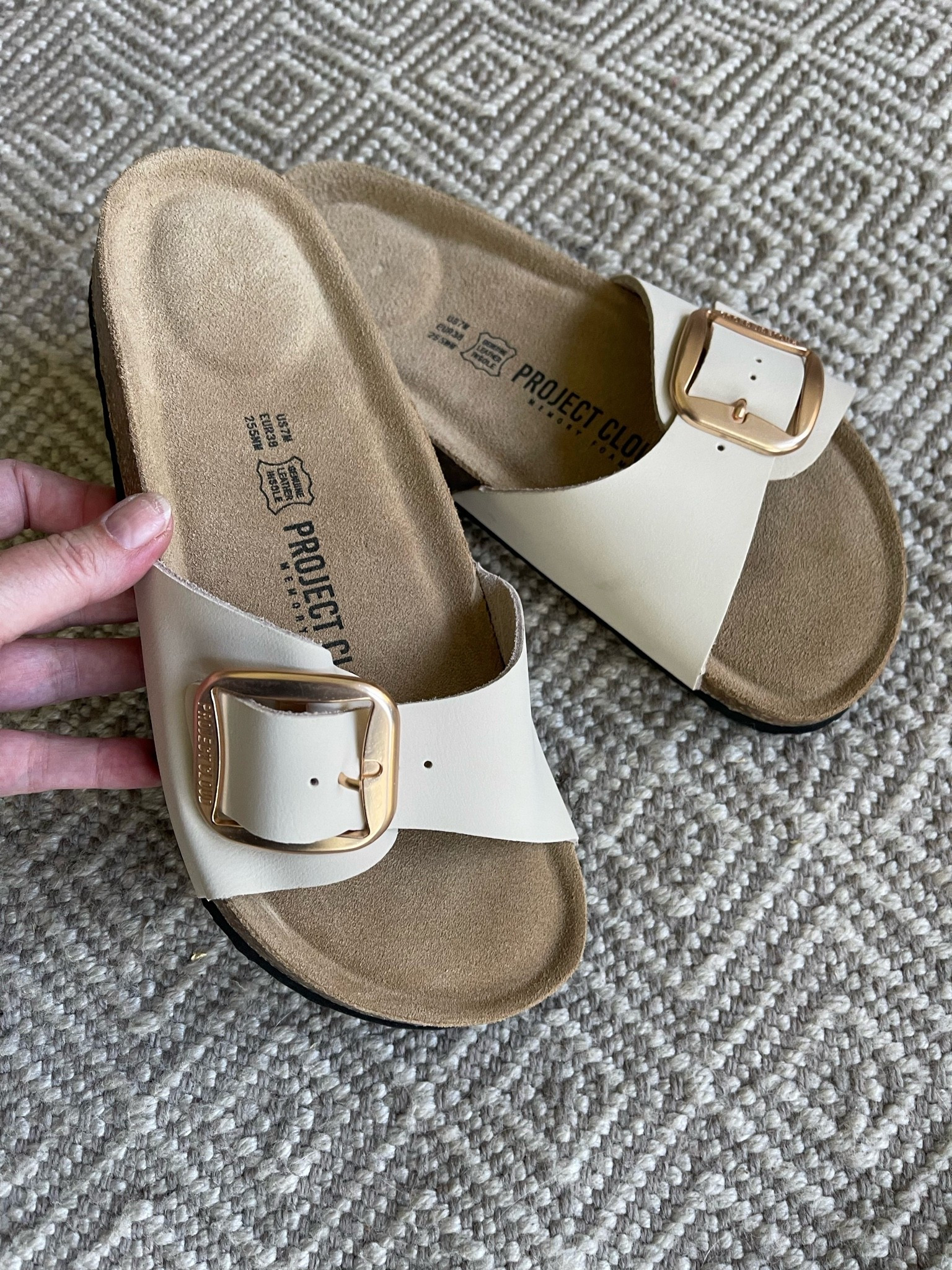 AMAZON Prime Deal sandals

#LTKSaleAlert #LTKOver40 #LTKootd