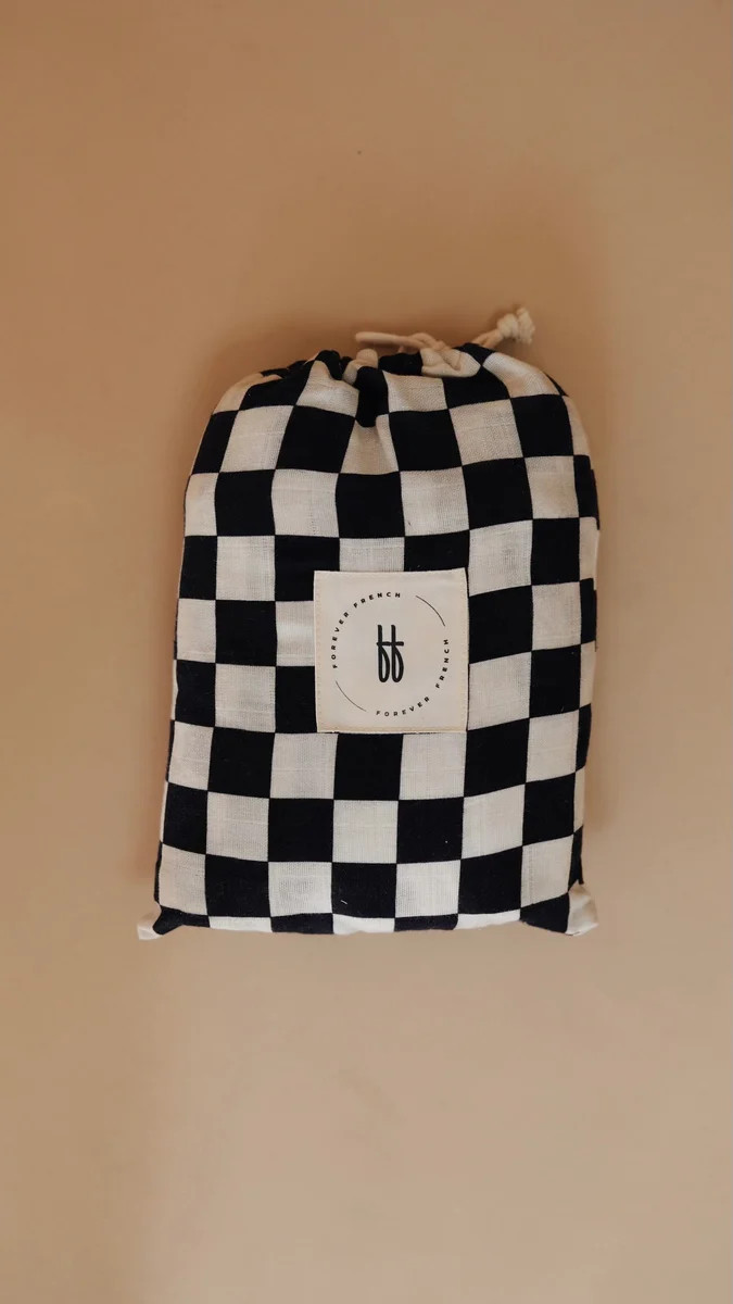 Black Checkered | Crib Sheet | Forever French