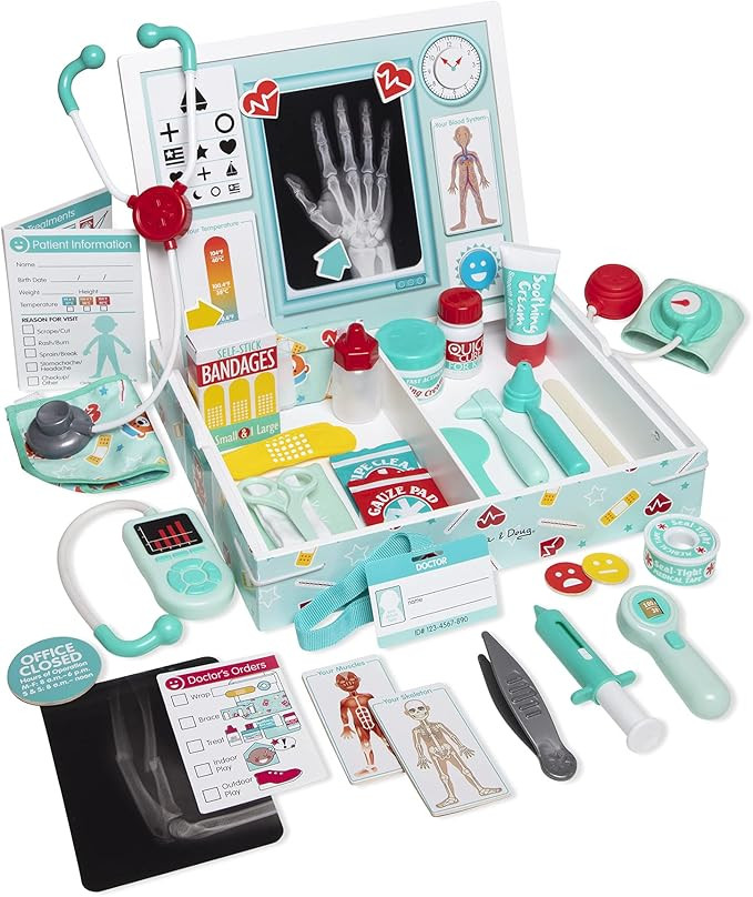Melissa & Doug Deluxe Doctor's Office Play Set, Multi | Amazon (US)