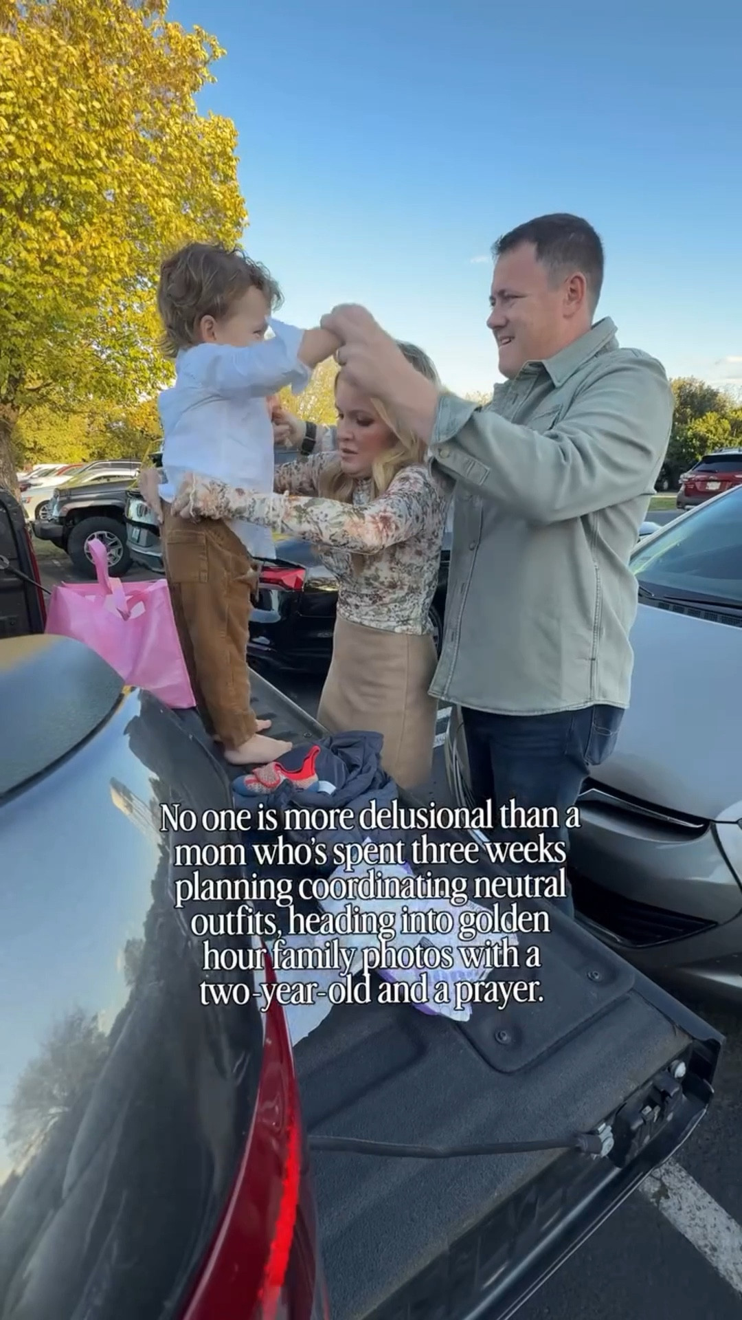 Outfit inspo for fall family photos ❤️ everything I wore, and lots of adorable things I didn’t (but totally would!) 🍁🍂