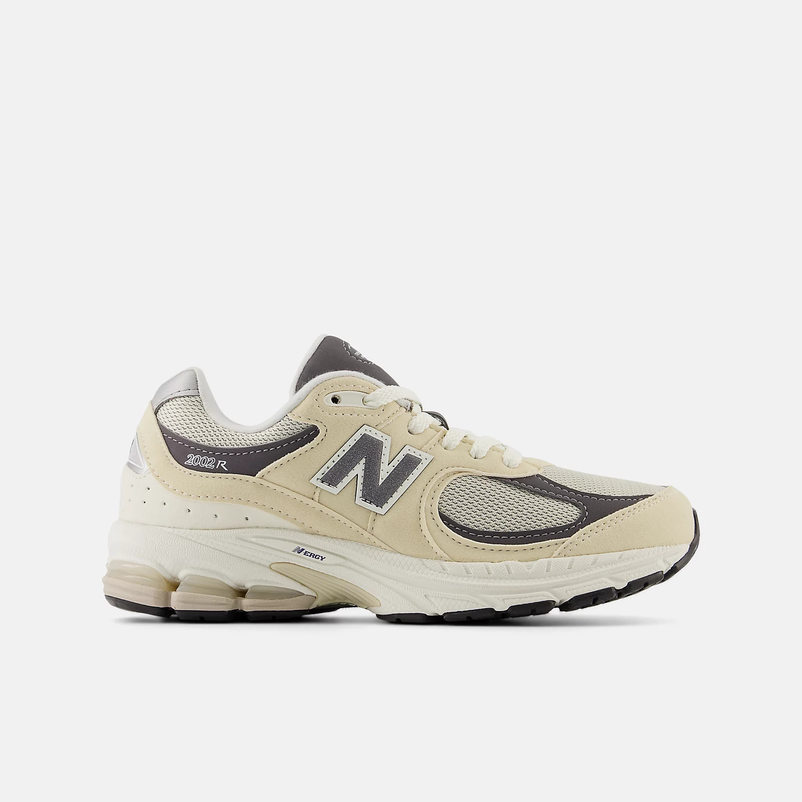 2002 | New Balance Athletics, Inc.