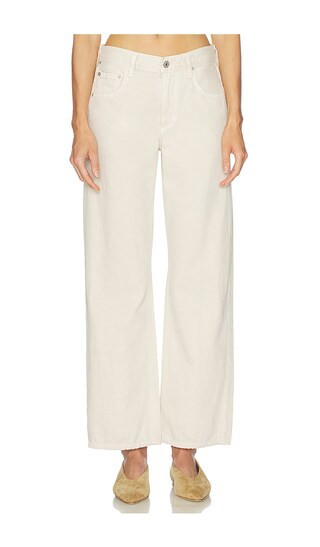 Citizens of Humanity Lindz Low Rise Easy Straight Jeans in White. - size 29 | Revolve Clothing (Global)