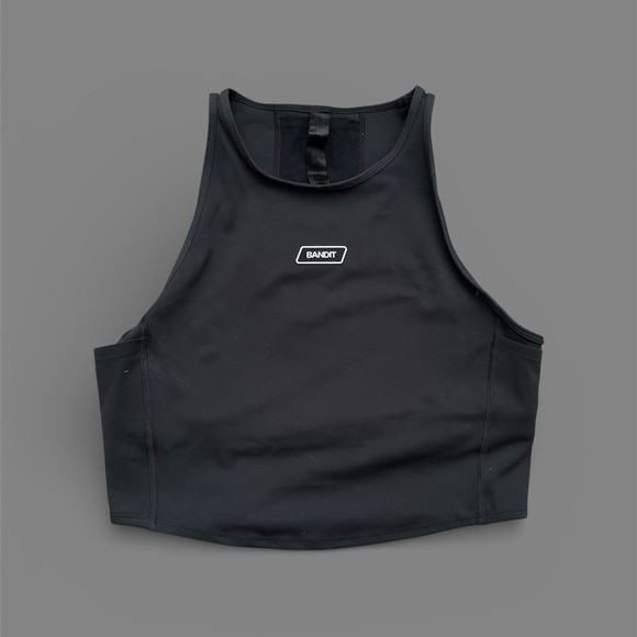 Black Bandit Running Crop Top Size XL | Poshmark