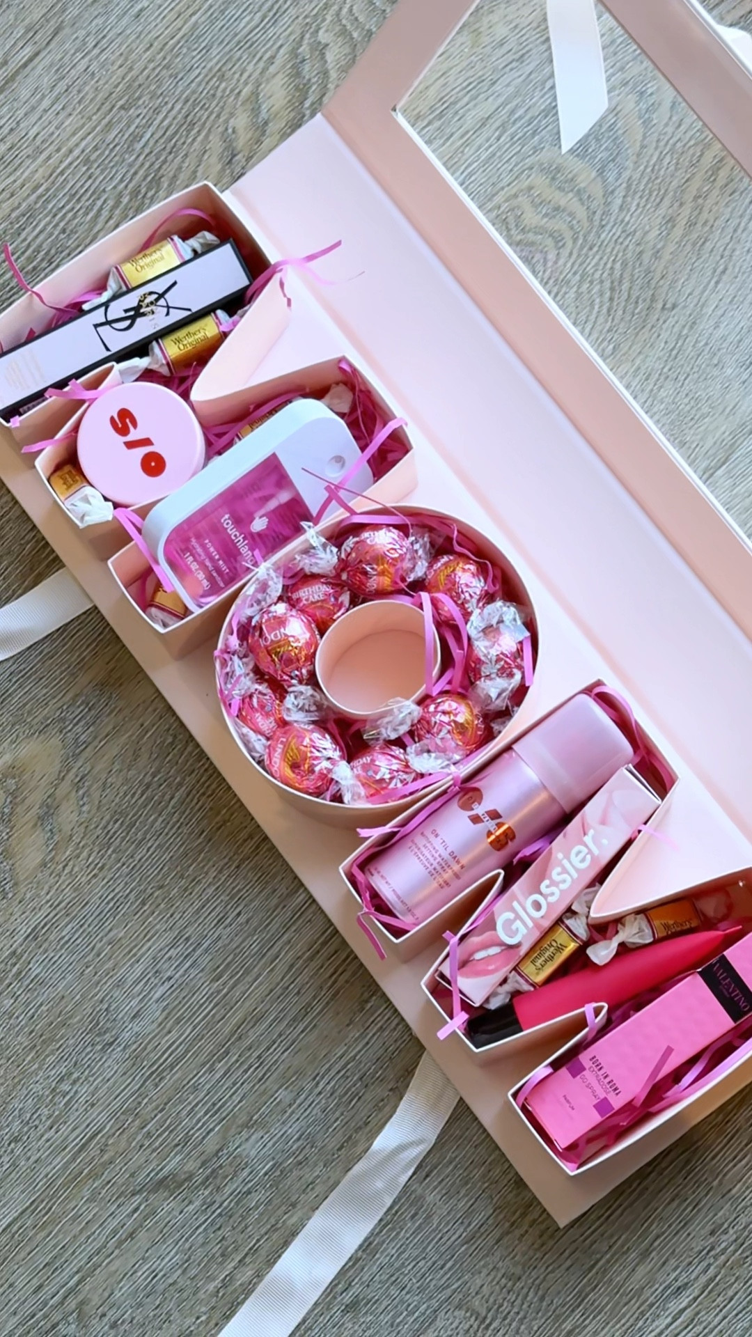 I hope all you mommas had the best Mother’s Day! 🤍

These word gift boxes make the cutest gifts and you can literally fill them with so many different things!

#LTKBeauty #LTKFindsUnder100 #LTKParties