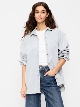 Oversized Boyfriend Button-Down Jean Shirt | Old Navy (US)