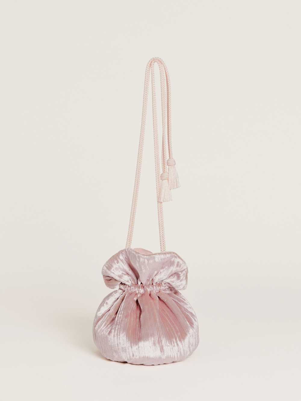 Aphrodite Pleated Pouch | Reformation (Global)