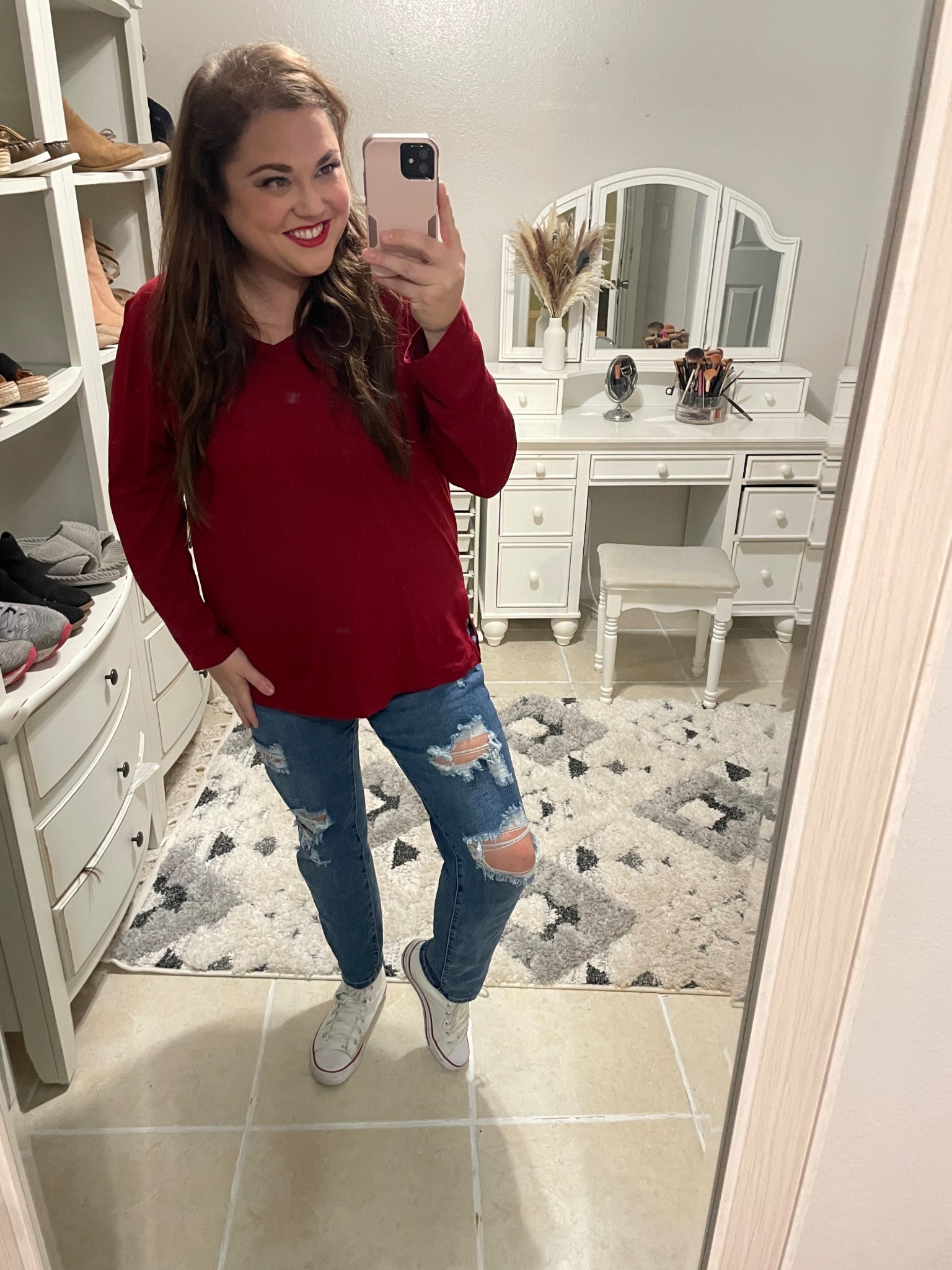 Keeping it effortless today with a classic red long-sleeve tee and my favorite distressed skinny jeans. This look is the perfect balance of comfort and style for a coffee run or a casual weekend at home.

I’ve paired these with my go-to white platform sneakers to keep the vibe fresh. Whether you’re looking for everyday basics or affordable denim, these pieces are staples that you’ll reach for all season long!

Shop the look: Click the link in my bio to shop my exact outfit and similar budget-friendly options on my LTK storefront!



#LTKunder50 #EverydayStyle #CasualOOTD #DenimLover #WinterBasics

#LTKMidsize #LTKdayinmylife #LTKHoliday