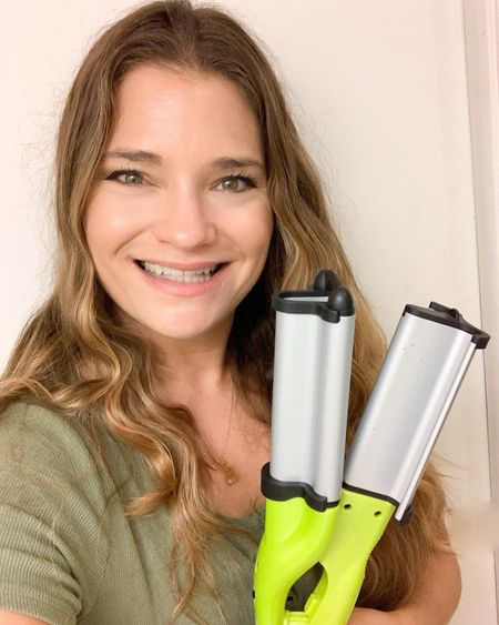 DEAL on my Bedhead Deep Waver! This is super easy to use and one of my faster hair styling tools.


#LTKBeauty #LTKFindsUnder50 #LTKSaleAlert