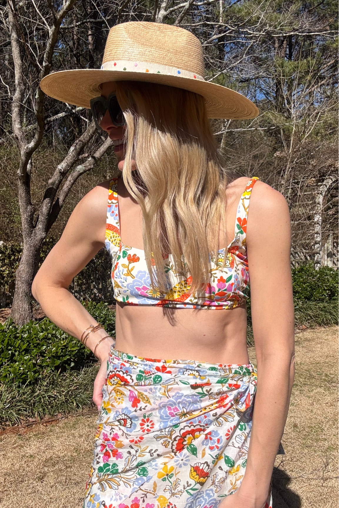 ready to self tan🧴and soak up the SUNSH☀️NE.
I’m already counting down to an upcoming girls trip and spring break & the new Sunshine Tienda x Andie pieces are so fun and colorful 🩵 I can’t wait to pack them for my first getaway of the year in a few weeks. 

shop these + more amazing pieces from Sunshine Tienda in my LTK! 
@sunshinetienda #AndieXSunshine #ad 

#LTKFindsUnder100 #LTKSwim #LTKTravel
