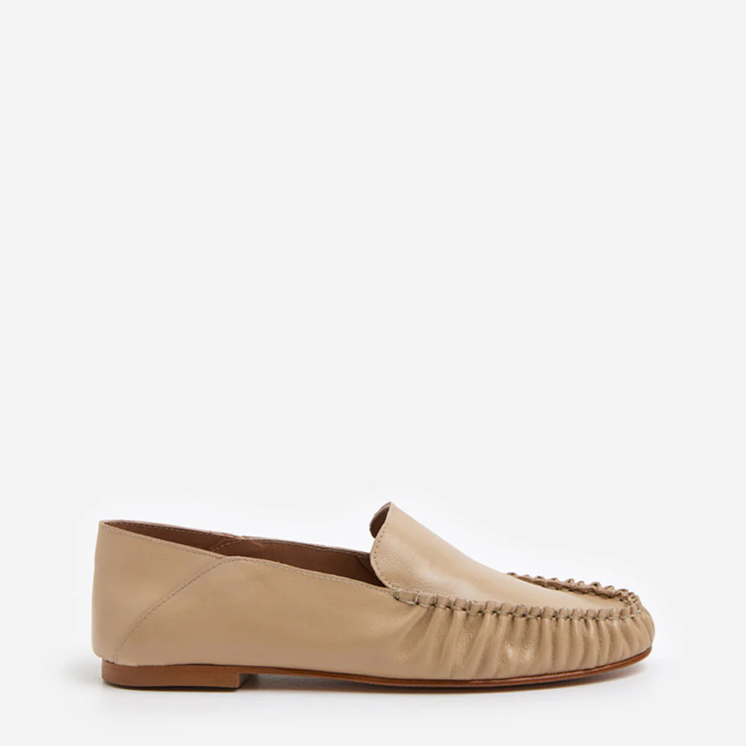 Bon Bon Leather Beige | Flattered