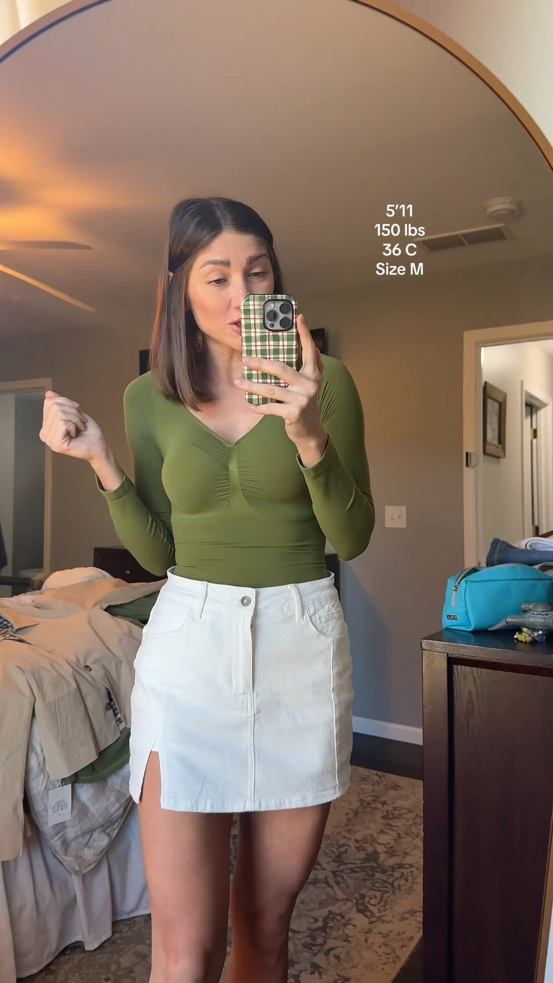 This Shapewear long sleeve bodysuit snatches your waist and lifts everything up.

5’11 150lbs 36c Size M

#LTKValentine #LTKgrwm #LTKootd