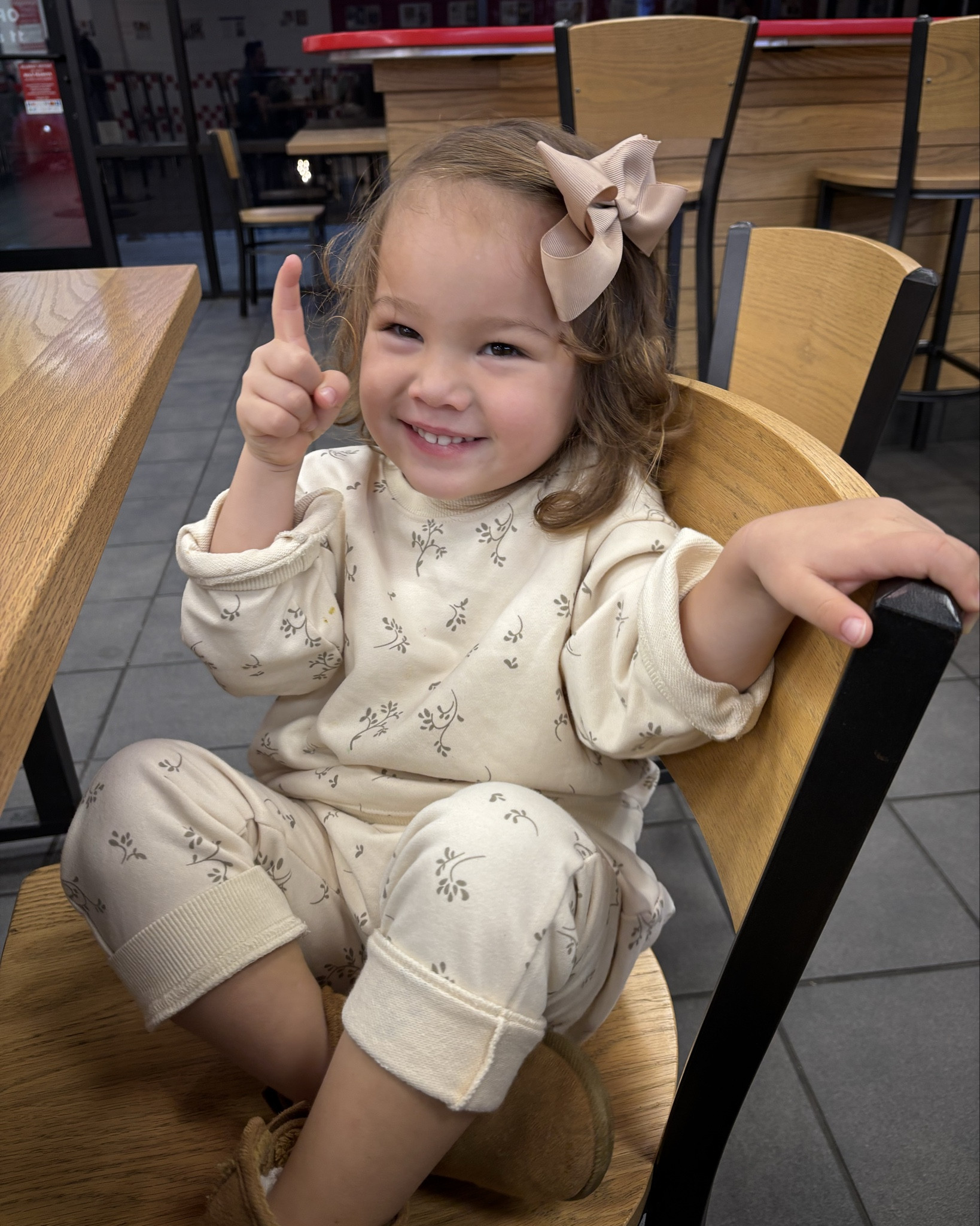 The sweetest sweatsuit set for your little one. My daughter is wearing a 2t, and I love the oversized fit because it will last for multiple seasons instead of a one and done outfit! It’s so soft and the pattern is delicate. It’s comfortable and perfect for a toddler on the move. 

#toddler #kids #kidsclothes #fall #fallstyle

#LTKBaby #LTKKids #LTKSeasonal