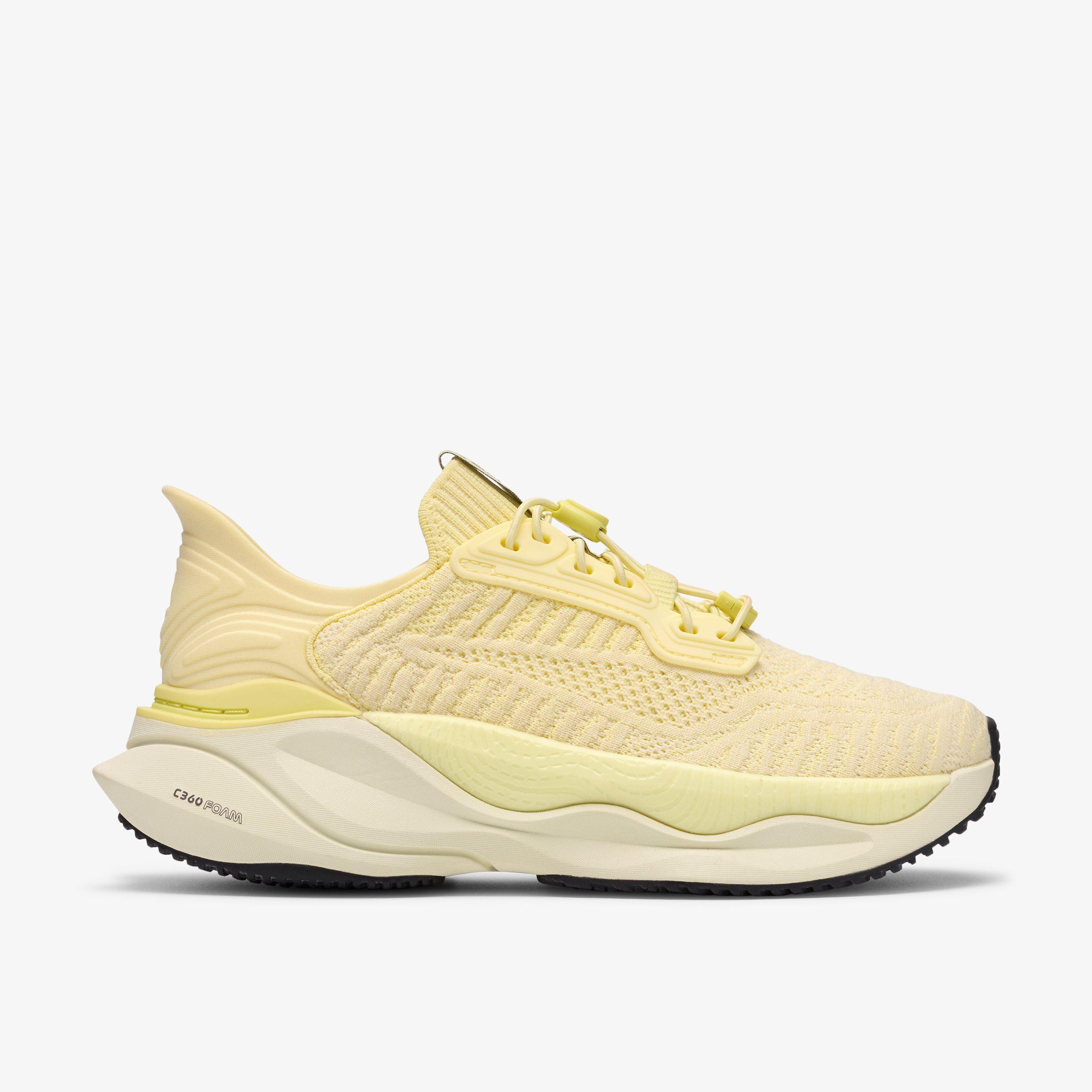 Women's Pace Rise Pale Yellow Sneaker | Clarks US | Clarks (US)