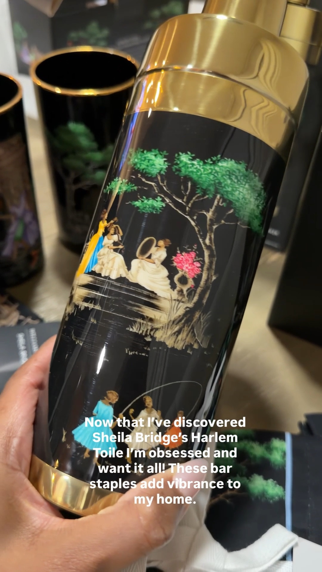 These pieces are perfect if you’re looking to add some color to your kitchen or bar area 

Cocktail shaker
Cocktail glasses
Cocktail napkins
Harlem Toile 

#LTKSaleAlert #LTKSeasonal #LTKHome