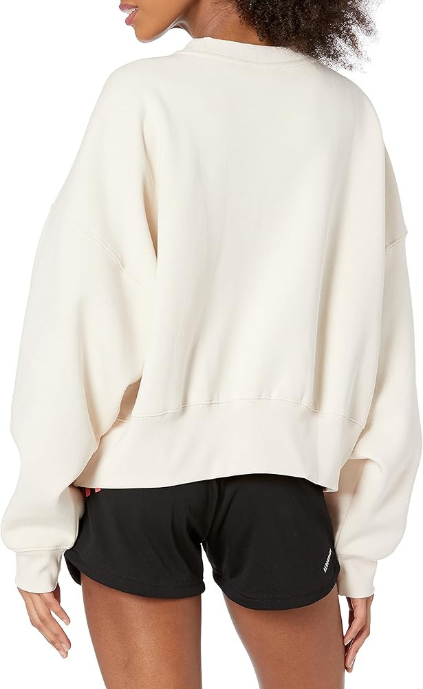 adidas Originals Women's Adicolor Essentials Fleece Sweatshirt | Amazon (US)