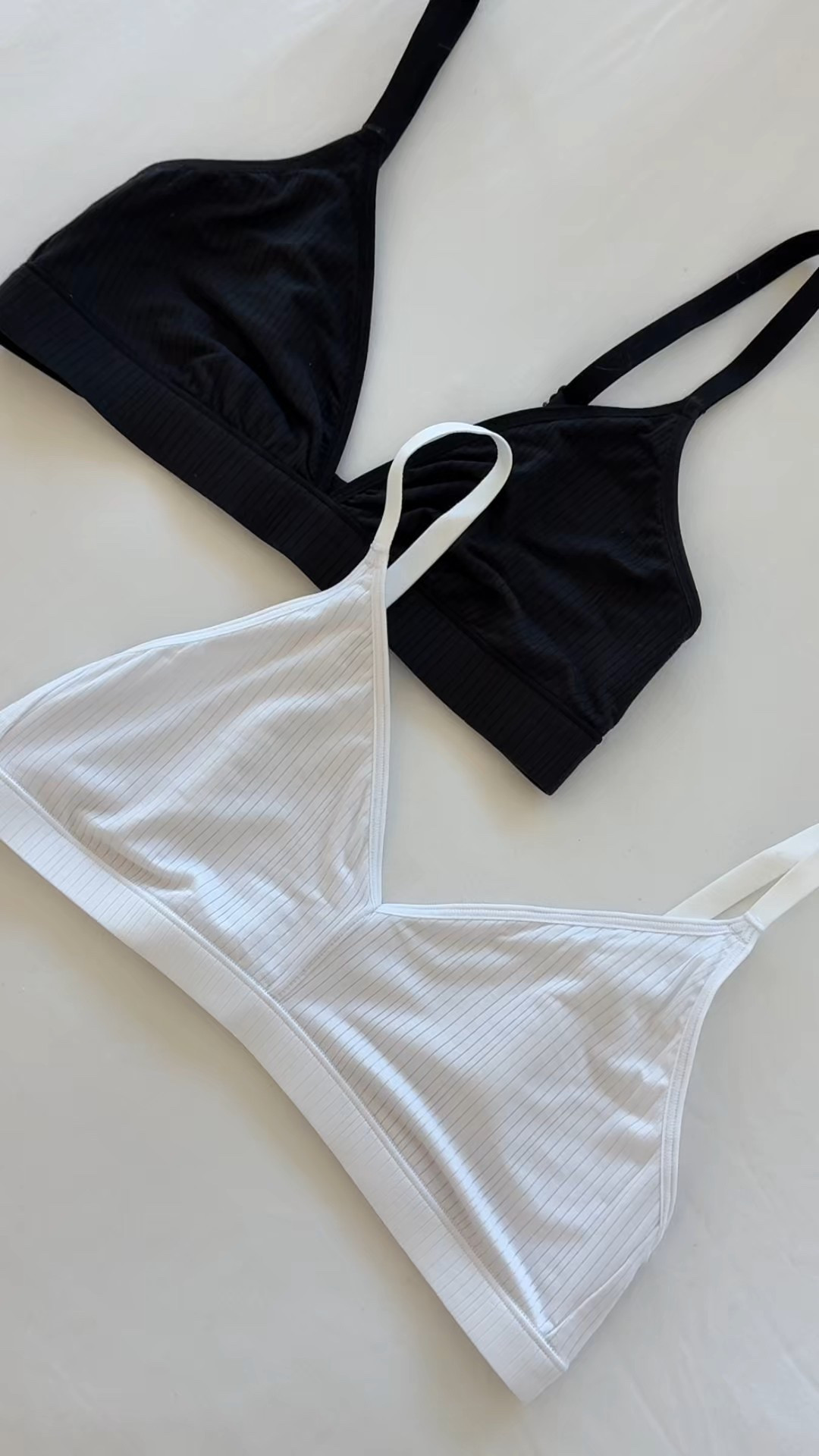 Obsessed with these no underwire comfy soft ribbed bralettes from Amazon under $20 🙌🏼

@amazon @amazonfashion

#LTKFindsUnder50 #LTKootd #LTKgrwm